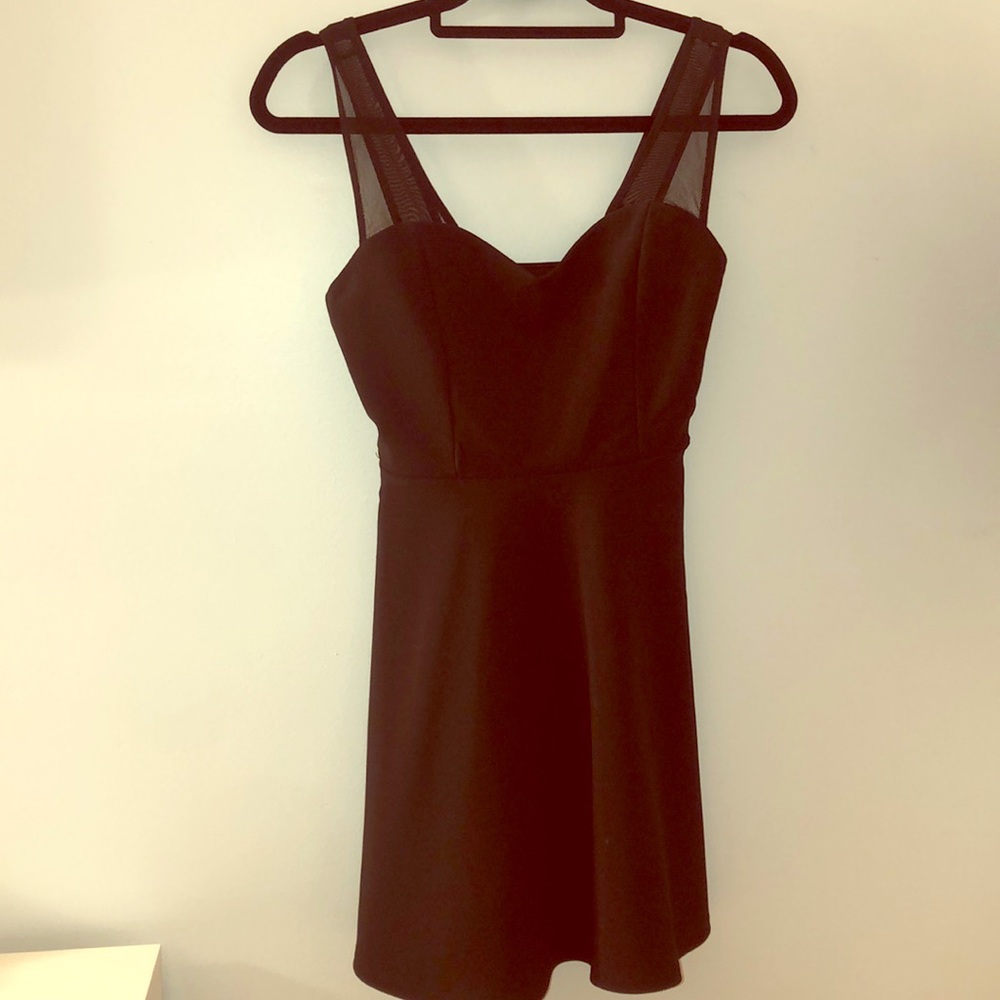 Lil black dress